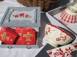 Petit Dej En Terrasse Du Lin Des Fils Des Points Cartonnage Cartonnage Boite Cafe Au Lait