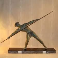Follow the best athletes in the world and find out who won the most gold, silver and bronze medals. Chiparus Artdeco Wandelantik Skulptur Athlet Dusseldorf 01040 Chiparus Skulptur Athlet Mit Speer Art Nr 01040 Die Chiparus Skulpt Skulpturen Speere Antik