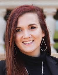 Amy Dillehay's Instagram, Twitter & Facebook