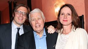 Find the perfect angela von hohenzollern stock photos and editorial news pictures from getty images. Peter Weck Uber Seine Partnerin Joanna Ist Nicht Meine Zukunftige Sondern Meine Momentane Bunte De