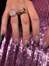 Dried flowers for nails near me. Blake Lively Pressed Flower Nails At Free Guy Premiere