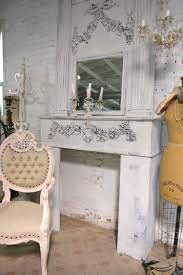 The key to a beautiful mantel design is to incorporate the season through items that you love and reflect your personality. Fireplace Mantels Insteading