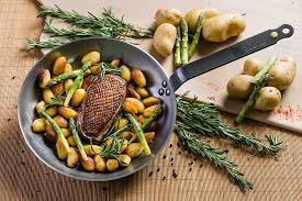 De Buyer Mineral B Element Pro Iron Frying Pan With Beeswax Naturally Non Stick 28cm Muller Kitchen And Tableware