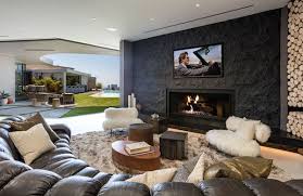 James bond movies always pay great attention to detail in designing sets and picking locations and this one is no different. Cool Spaces Bond James Bond California Home Design