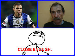 Morreu manuel pinto baltazar, conhecido como palito, o homem que disparou sobre quatro mulheres e matou duas, em 2014, em valongo dos azeites, são joão da pesqueira. Izmailov Ou Manuel Palito Quem Aguentara Mais Memes Da Bola