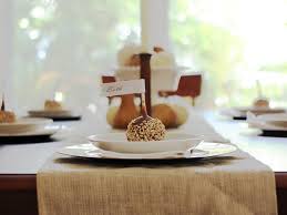 Microsoft word can do a lot more beyond the blandness of making reports and resumes. How To Make Customizable Thanksgiving Place Cards Diy