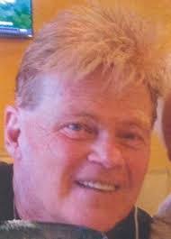 Earl Roach's Instagram, Twitter & Facebook