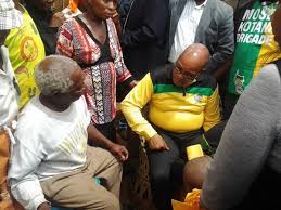 Solomon mahlangu was tried from the 7th of november 1977 to the 1st of march 1978, for charges in fear of crowd reaction at the funeral the police decided to bury mahlangu in atteridgeville. Mahlangu S House To Be Turned Into Museum Drum