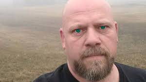 FMgram: Commercial driver finds 'Insta' inspiration