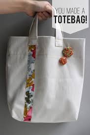 Searching for inspiring tote bag patterns for your next diy project? Easy Step To Step Diy Simple Tutorial For Sew Totebag Tote Bag Tutorial Diy Tote Bag Bags Tutorial