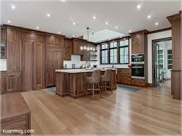 احدث مطابخ مودرن خشب 2020 لن ترى مثلها فى حياتك مجلة صور In 2020 Walnut Kitchen Cabinets Modern Wood Kitchen Walnut Kitchen