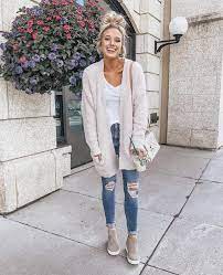 Neutral Soft And Casual Stylish Winter Outfits Fashion Simple Casual Outfits