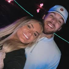 Kimberly Nunn and Avery Hunt's Wedding Website