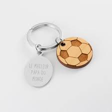 Porte Cle Foot Personnalise Medaille Acier Gravee Et Breloque Bois Porte Cle Porte Cle Personnalise Porte Clef