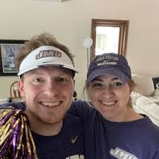 Carly Mccauley's Instagram, Twitter & Facebook