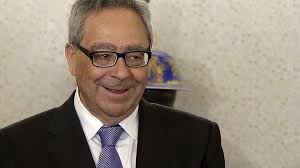 Por mayoría, el tribunal constitucional votó por no revisar el fondo de la controversia. Professor De Coimbra Nao Deu Nas Vistas Como Presidente Do Tribunal Constitucional Noticias De Coimbra