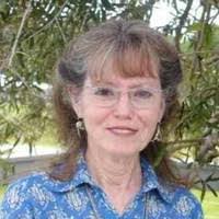 Penelope Dean's Instagram, Twitter & Facebook