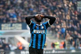 Es macht sicher keinen spaß, einen zweikampf gegen ihn zu führen. Romelu Lukaku Zeigt 23 Von 25 Inter Mailand Spieler Hatte Coronavirus Symptome Im Januar Aktuelle Boulevard Nachrichten Und Fotogalerien Zu Stars Sternchen