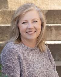 Ali Schaffer's Instagram, Twitter & Facebook