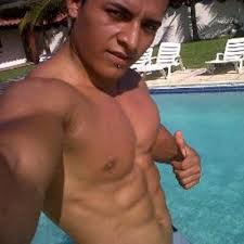 max olivas (@maxolivas)