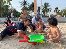 Harga Tiket Masuk Ancol Februari 2021 Pantai Wahana Parkir Perlu diketahui harga tiket masuk gerbang ancol adalah rp 25.000 per orang. harga tiket masuk ancol februari 2021