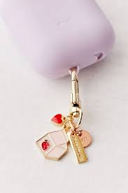 Pin By ҡเƭƭeɳ On Wishlist In 2020 Elago Iphone Accessories Keychain