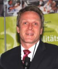 Orthopädie und Unfallchirurgie kennenlernen: Roadshow für  Studieninteressenten