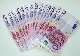 Ajung la banca, cu hartia de 500 de euro proaspat lipita cu scoci in portofel (unde ar fi trebuit sa fie tinuta de la bun inceput!). Unde Schimb O Bancnota De 500 Euro