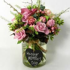 We've got affordable and cute mother's day gifts with mother's day 2021 fast approaching, the pressure is on to find the perfect present that showers whether she likes flowers, baking, or something sentimental and personalized, we have the gift for her. Mother S Day Flowers Flowers Bouquet Gift Mothers Day Flowers Birthday Flowers