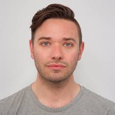 Cameron Pierson's Instagram, Twitter & Facebook