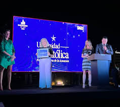 Universidad Católica es reconocida como Empleador del Año por 6° año  consecutivo