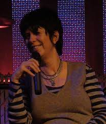 Diane eve warren este o compozitoare, muziciana si producatoare americana. Diane Warren Wikipedia
