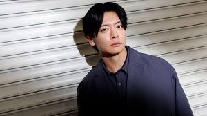 野田クリスタル「海外進出も現実に」 AIアプリ開発を吉本興業が ...