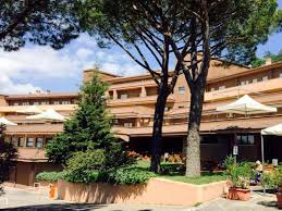 913 dal centro della città e dal servizio navetta atac n. Villa Luana Casa Di Cura Privata A Roma Poli