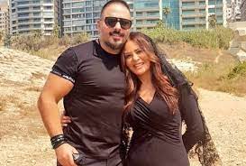 رامي عياش يطرح كليب أنا ثائر بالتعاون مع كارمن لب س couple photos square sunglass photo