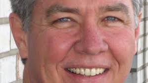 Former WICS anchor gives radio a try