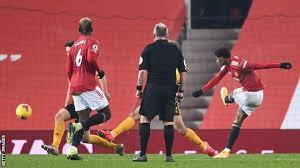 United were second best for long periods and it required a spectacular double save by de gea from romain saiss to prevent wolves from taking the lead before greenwood's finish. Manchester United 1 0 Wolverhampton Wanderers Too Early For Title Talk Says Marcus Rashford Bbc Sport