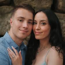 Dylan Hathaway (@dylan.hathaway.music) • Instagram photos and videos