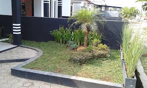 Untuk menyesuaikan dengan hal ini, kamu juga bisa membentuk konsep taman secara simetris. Tips Gambar Taman Minimalis Depan Rumah Taman Halaman Belakang Tata Letak Taman Halaman Belakang Modern
