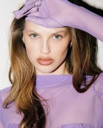 Nibar Madar by Adi Segal