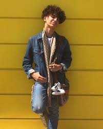 دايلر Dyl3r Instagram Photos And Videos Dance Choreography Videos Choreography Videos Fashion