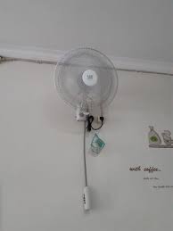 Terbaru 32+ gambar pintu besi plat / pintu rumah akan membuat tampilan rumah tampak depan menjadi lebih indah, berbeda dengan pintu yang tampilan nya biasa saja. Kipas Angin Besi Model Gantung Merk Cke Elektronik Lainnya Di Carousell
