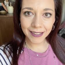 Julia Burnham (JEMBurn137)