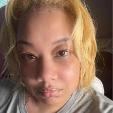 Does anyone know this child's parents in Roanoke?