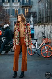 Milan Fall 2020 Street Style Cara Taylor Style Du Monde Street Style Street Fashion Photos Cara Taylor Street Fashion Photos Eclectic Outfits Fashion