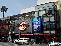 It features all of the same recognizable and enjoyable traits of the other hard rock chain restaurants, including a simple but delicious menu of american food and plenty of rock and roll memorabilia. Hard Rock Cafe Wikipedia