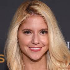 Watch The Bachelor Next Door (2017) Full Movie Online