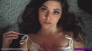 Emma Choice - Custom Lesbian Sex Simulation - Leakslove