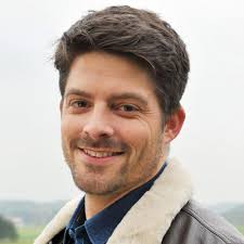 Marie Brand Cast & Crew