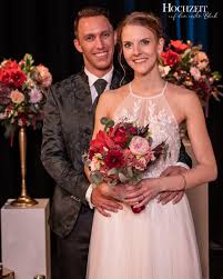 Im vergangenen jahr suchten bei hochzeit auf den ersten blick zum mittlerweile sechsten mal singles nach. Weddingplanerin Bei Hochzeit Auf Den Ersten Blick Amelieweddings